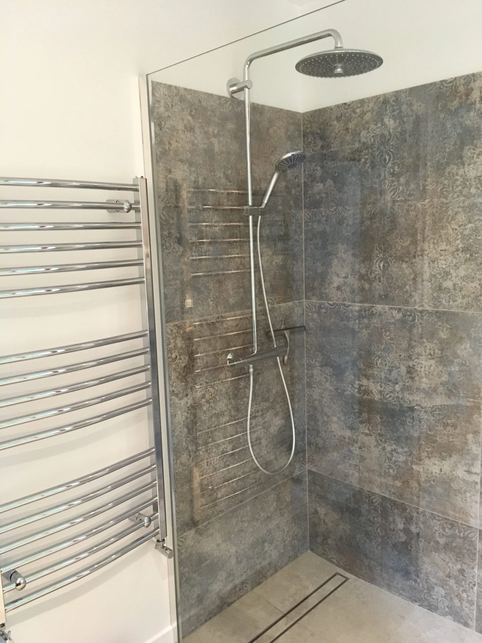 carrelage-realisation-herbert-damien-challans-85300 (2)